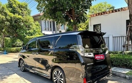 Toyota Vellfire II, 2021 год, 3 350 000 рублей, 6 фотография