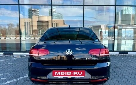 Volkswagen Passat B8 рестайлинг, 2015 год, 1 573 000 рублей, 5 фотография