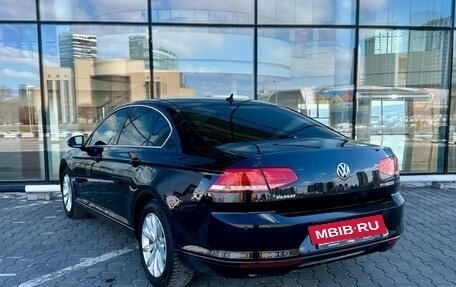 Volkswagen Passat B8 рестайлинг, 2015 год, 1 573 000 рублей, 6 фотография