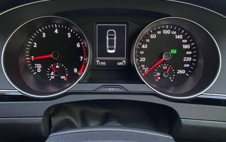Volkswagen Passat B8 рестайлинг, 2015 год, 1 573 000 рублей, 10 фотография