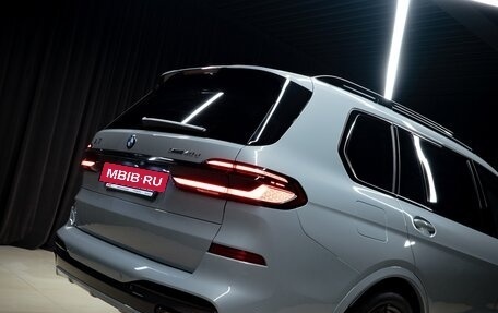 BMW X7, 2024 год, 19 000 000 рублей, 3 фотография