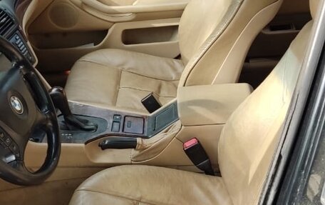 BMW 5 серия, 2002 год, 450 000 рублей, 2 фотография