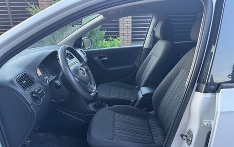 Volkswagen Polo VI (EU Market), 2019 год, 1 050 000 рублей, 28 фотография