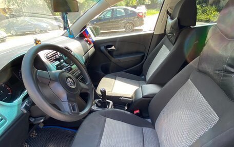 Volkswagen Polo VI (EU Market), 2012 год, 700 000 рублей, 10 фотография
