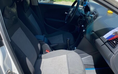 Volkswagen Polo VI (EU Market), 2012 год, 700 000 рублей, 8 фотография