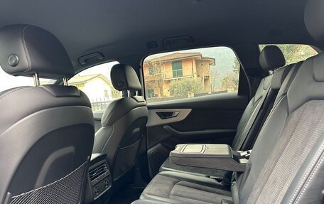 Audi Q7, 2021 год, 6 100 000 рублей, 14 фотография