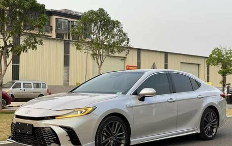 Toyota Camry, 2024 год, 4 180 000 рублей, 3 фотография