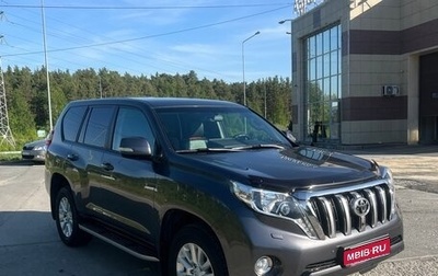 Toyota Land Cruiser Prado 150 рестайлинг 2, 2015 год, 4 300 000 рублей, 1 фотография