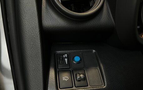 Toyota RAV4, 2007 год, 1 200 000 рублей, 13 фотография