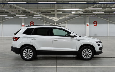 Skoda Karoq I, 2021 год, 1 999 000 рублей, 8 фотография