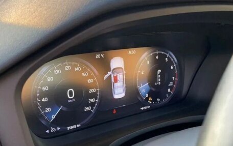 Volvo S60 III, 2021 год, 2 700 000 рублей, 7 фотография