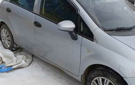 Fiat Punto III Punto Evo рестайлинг, 2006 год, 200 000 рублей, 2 фотография