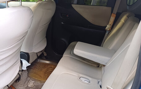 Toyota Ractis I, 2008 год, 650 000 рублей, 11 фотография