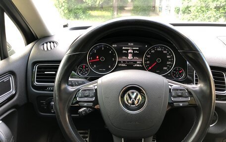 Volkswagen Touareg III, 2016 год, 3 300 000 рублей, 6 фотография