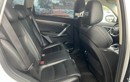 Geely Atlas, 2024 год, 1 790 000 рублей, 10 фотография