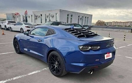 Chevrolet Camaro VI, 2022 год, 3 100 000 рублей, 4 фотография
