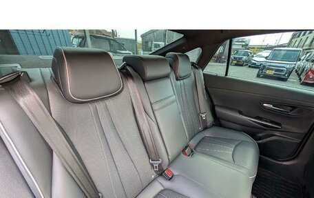 Toyota Crown, 2021 год, 3 320 000 рублей, 10 фотография