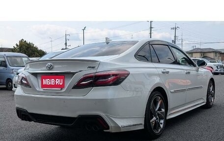 Toyota Crown, 2021 год, 3 320 000 рублей, 7 фотография