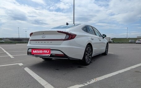 Hyundai Sonata VIII, 2021 год, 3 100 000 рублей, 4 фотография