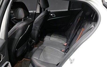 BMW 1 серия, 2021 год, 2 260 000 рублей, 16 фотография
