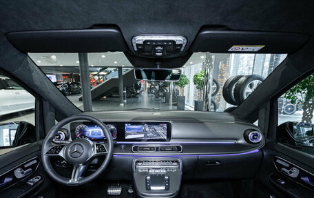 Mercedes-Benz V-Класс, 2024 год, 18 250 000 рублей, 8 фотография