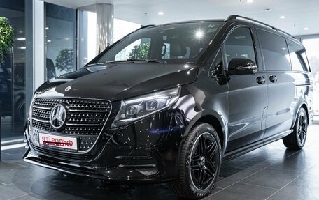 Mercedes-Benz V-Класс, 2024 год, 18 250 000 рублей, 2 фотография