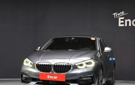 BMW 1 серия, 2021 год, 2 140 000 рублей, 3 фотография