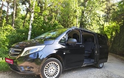 Mercedes-Benz Vito, 2017 год, 3 400 000 рублей, 1 фотография
