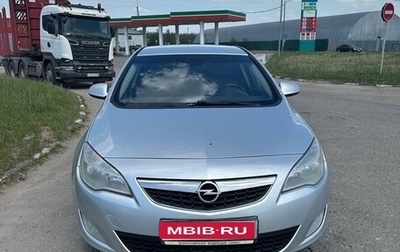 Opel Astra J, 2010 год, 600 000 рублей, 1 фотография