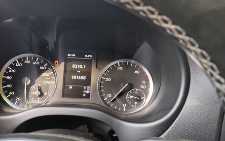 Mercedes-Benz Vito, 2017 год, 3 400 000 рублей, 13 фотография