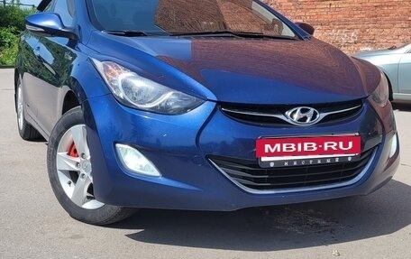 Hyundai Avante, 2011 год, 900 000 рублей, 8 фотография