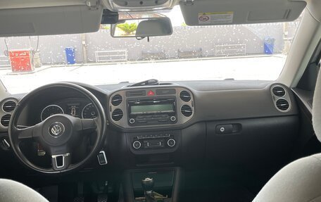 Volkswagen Tiguan I, 2011 год, 1 200 000 рублей, 10 фотография