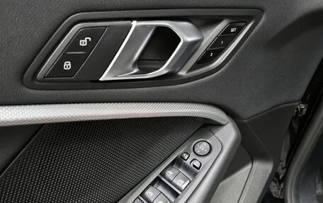 BMW 1 серия, 2022 год, 2 320 000 рублей, 17 фотография