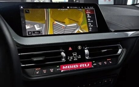 BMW 1 серия, 2022 год, 2 320 000 рублей, 11 фотография