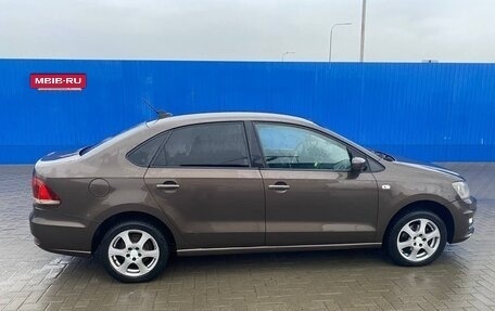 Volkswagen Polo VI (EU Market), 2015 год, 1 070 000 рублей, 3 фотография