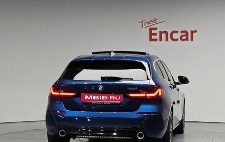 BMW 1 серия, 2022 год, 2 360 000 рублей, 4 фотография