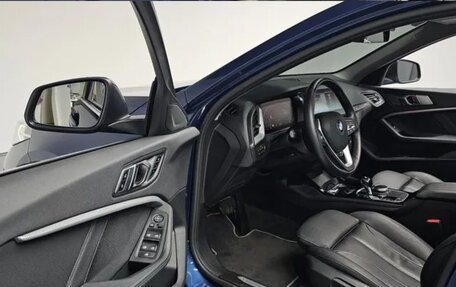 BMW 1 серия, 2022 год, 2 360 000 рублей, 14 фотография