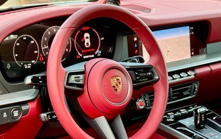 Porsche 911, 2024 год, 24 000 000 рублей, 15 фотография
