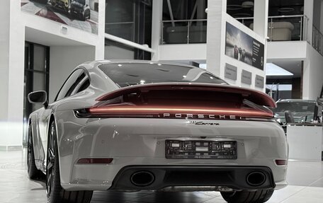 Porsche 911, 2024 год, 24 000 000 рублей, 9 фотография