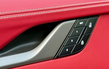 Porsche 911, 2024 год, 24 000 000 рублей, 17 фотография