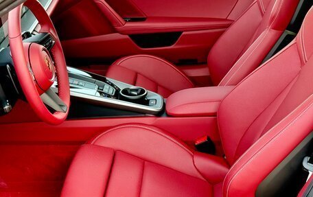 Porsche 911, 2024 год, 24 000 000 рублей, 21 фотография