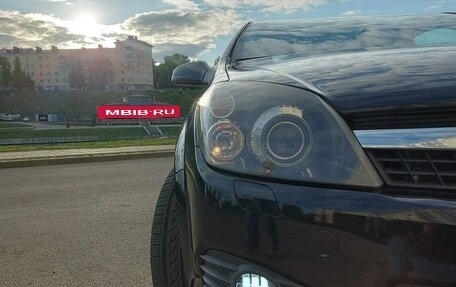 Opel Astra H, 2010 год, 1 фотография