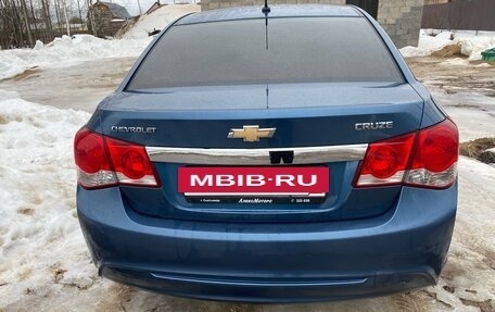 Chevrolet Cruze II, 2013 год, 600 000 рублей, 4 фотография
