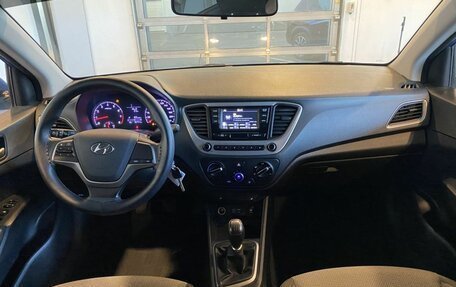 Hyundai Solaris II рестайлинг, 2018 год, 1 275 000 рублей, 9 фотография