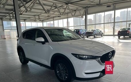 Mazda CX-5 II, 2018 год, 2 390 000 рублей, 3 фотография