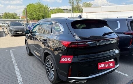 CheryExeed TXL, 2022 год, 2 300 000 рублей, 2 фотография