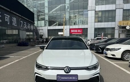 Volkswagen Golf VIII, 2022 год, 2 160 000 рублей, 3 фотография