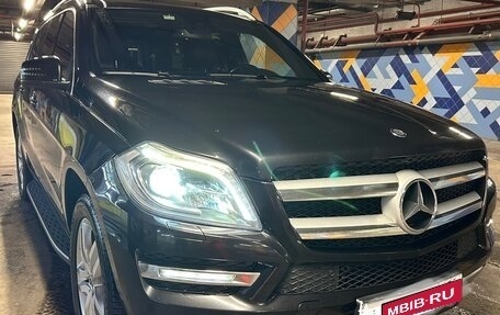 Mercedes-Benz GL-Класс, 2012 год, 2 000 000 рублей, 2 фотография