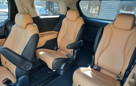 KIA Carnival, 2020 год, 3 880 000 рублей, 26 фотография