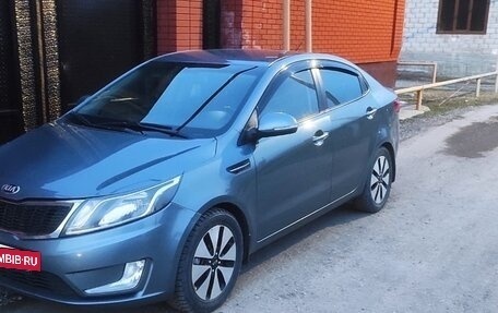 KIA Rio III рестайлинг, 2013 год, 1 050 000 рублей, 4 фотография